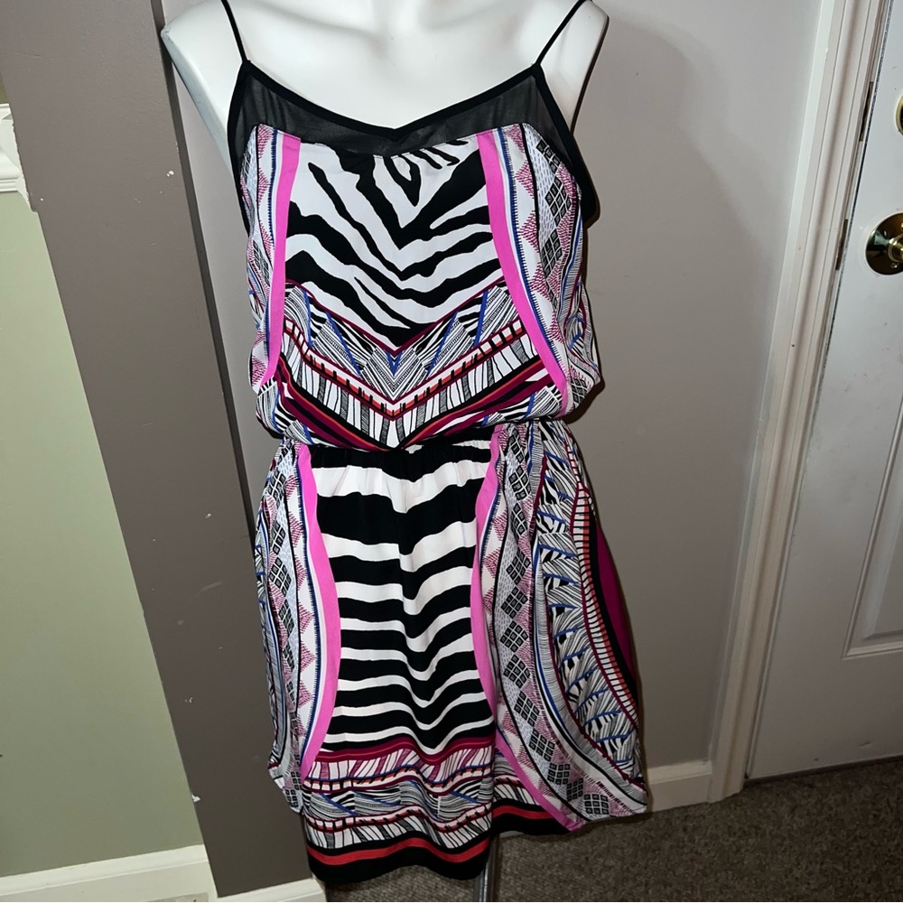 Express dress, XS, adjustable straps, multicolor, excellent condition!!